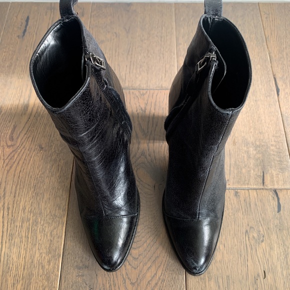 Black patent block heel boots - Picture 4 of 6